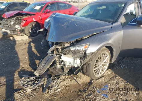 2015 Lexus Is 250 из США, поврежденный, VIN JTHCF1D22F5020032